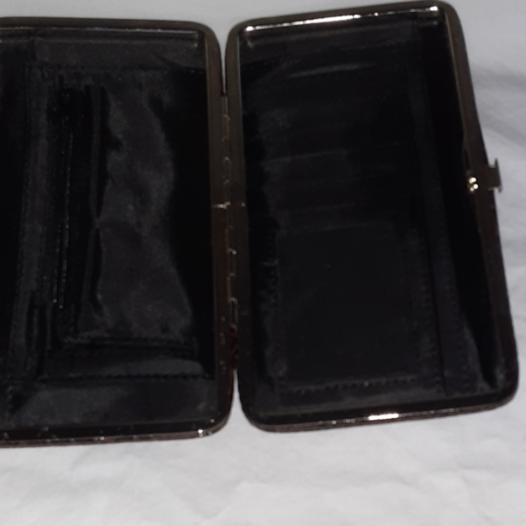 Brown Snakeskin  One Size Wallet - Picture 4 of 8